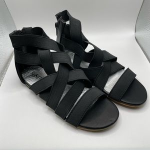 Girls Donald Pliner Jrs Black Strappy Sandals, EU 30, US 12, Paola‎ Style